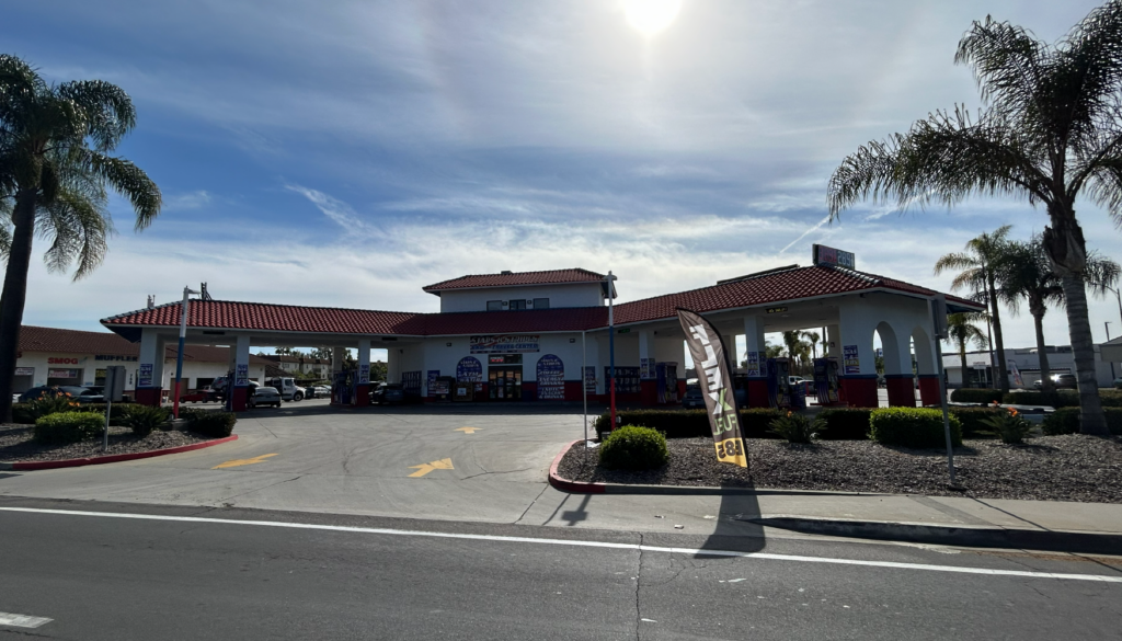 Stars & Stripes Travel Center in Escondido, California, featuring a large fueling canopy serving both commercial trucks and passenger vehicles. A convenient fleet fueling location where Energie Fuel Card users can access wholesale fuel pricing and dependable service.