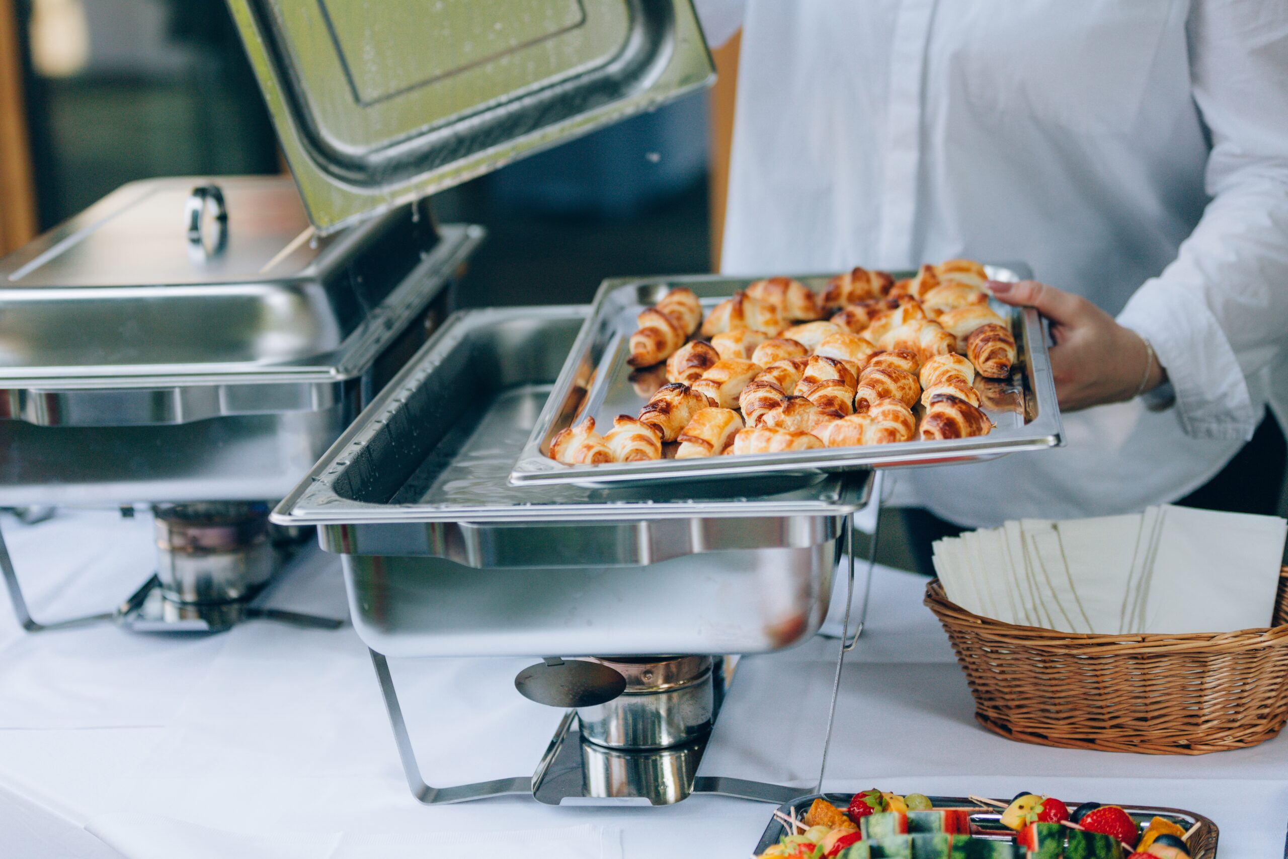 Fuel solutions for catering companies, food trucks, mobile kitchens, and food service fleets